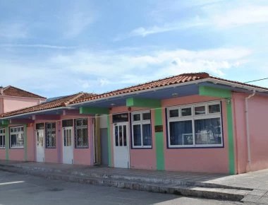 Κεφαλονιά: Άγνωστοι βανδάλισαν σχολείο- Ούρησαν πάνω σε υπολογιστές